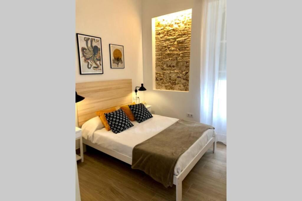 Gatu Premium Villa Libertad, Preferente Mayores De 25 Anos Y Familias Cadiz Bagian luar foto
